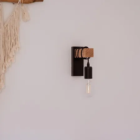 Appartement Moderne Et Spacieux Avec Poele A Bois Et Balcon Font-Romeu-Odeillo-Via